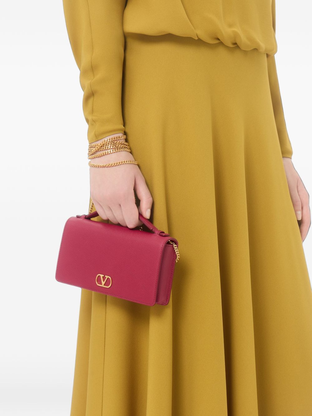 Valentino Garavani Bags.. FUXIA
